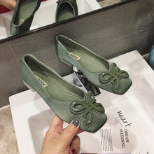 Load image into Gallery viewer, Comfortable Roll Up Loafers