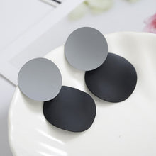 Load image into Gallery viewer, Minimalist Jewelry Earrings