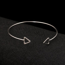 Load image into Gallery viewer, Lover Bangle